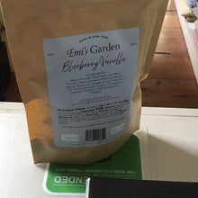 Load image into Gallery viewer, Emi’s Garden Granola 8oz