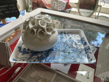 Load image into Gallery viewer, Delft Mini Serving Tray