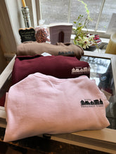 Load image into Gallery viewer, HHS Logo Unisex Pullover