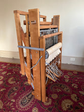 Load image into Gallery viewer, Nilus Leclerc Artisat Floor Loom