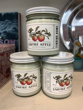 Load image into Gallery viewer, Empire Apple 7.5 oz Soy Candle