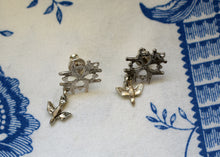 Load image into Gallery viewer, Earrings: Silver Huguenot Cross